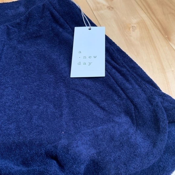 A NEW DAY - navy short Medium recycled polyester - Picture 2 of 6